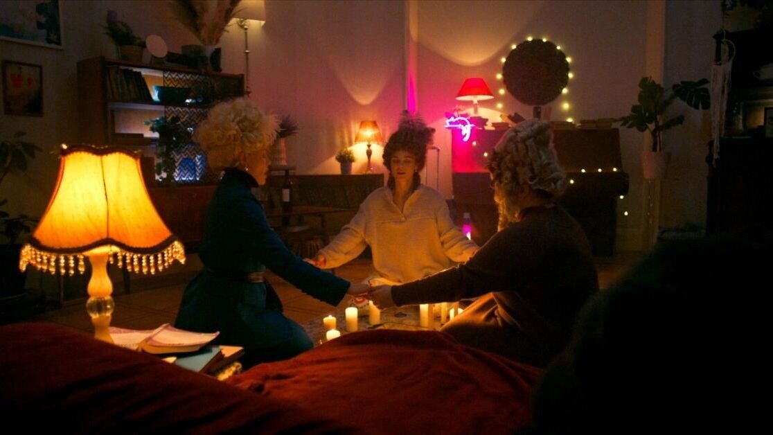     Автор: «Шальная императрица» 18+, реж. Радда Новикова, 2025 г