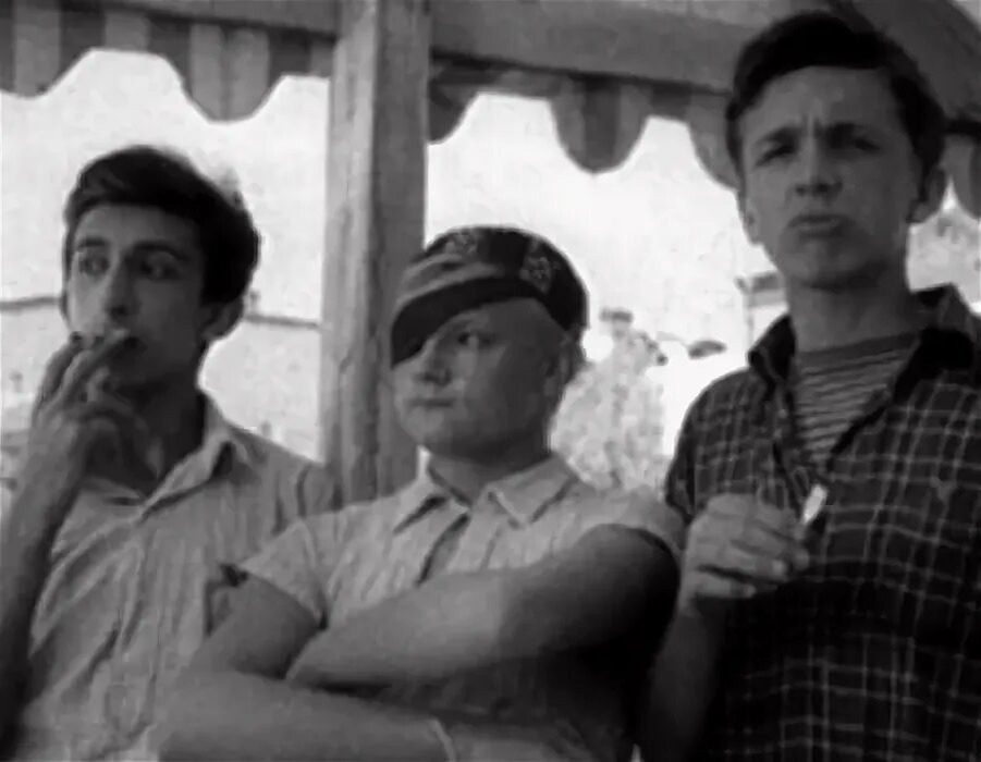 "До свидания, мальчики".