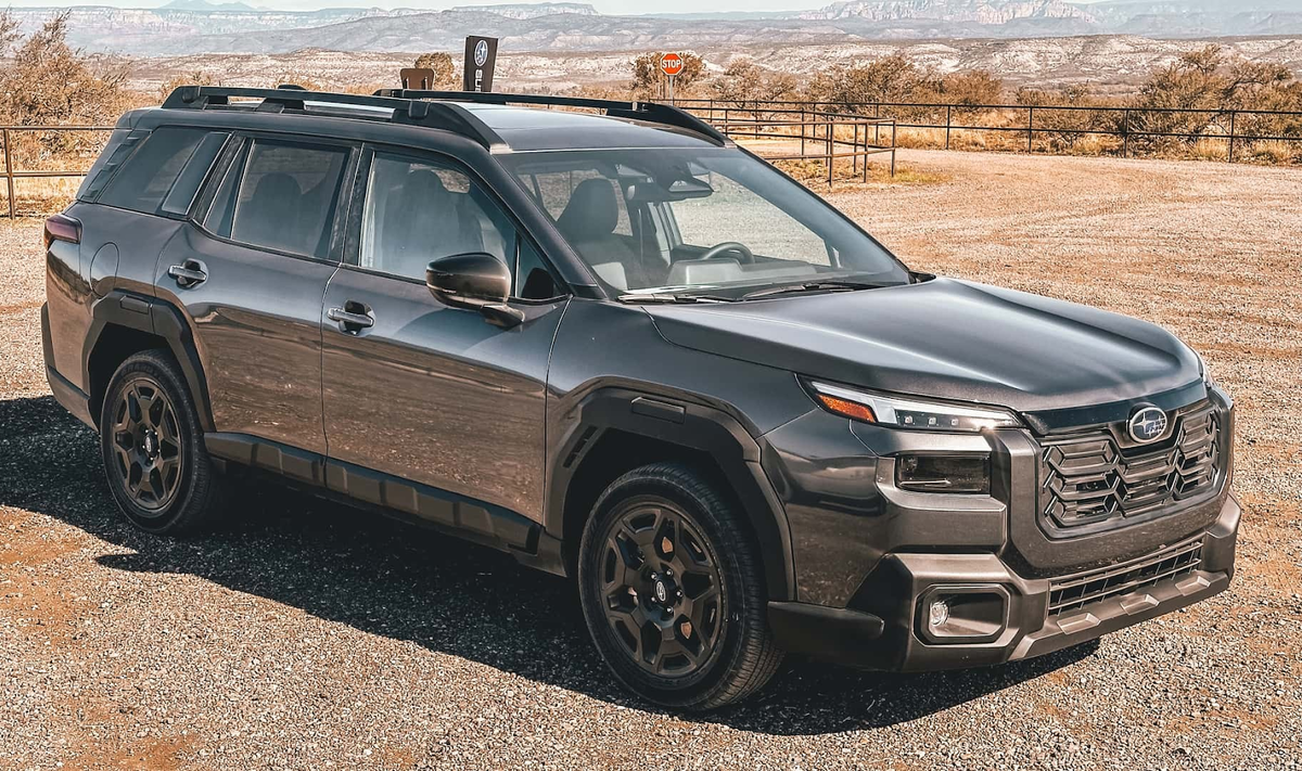 Новый Subaru Outback 2026 модельного года