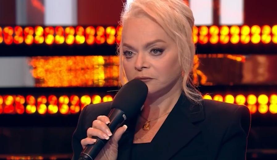 Лариса Долина пришла на Первый канал. Фото Яндекс.Картинки. 