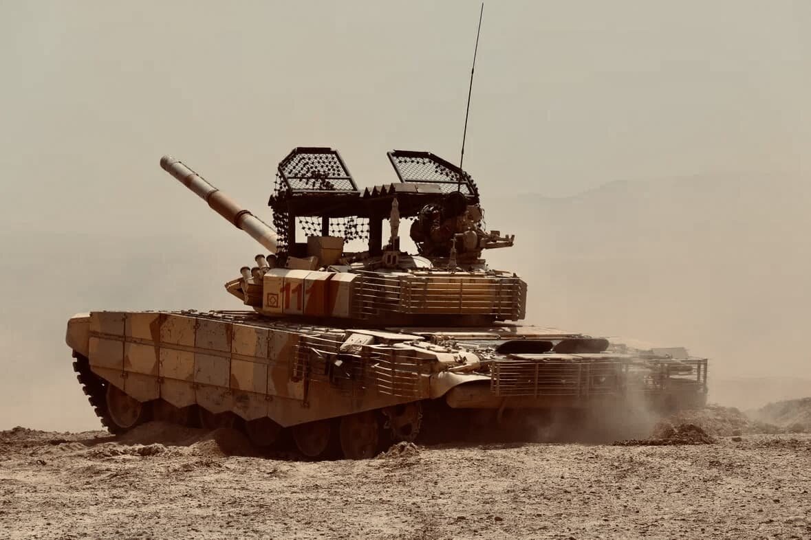   Танк Т-72Б3М на учениях