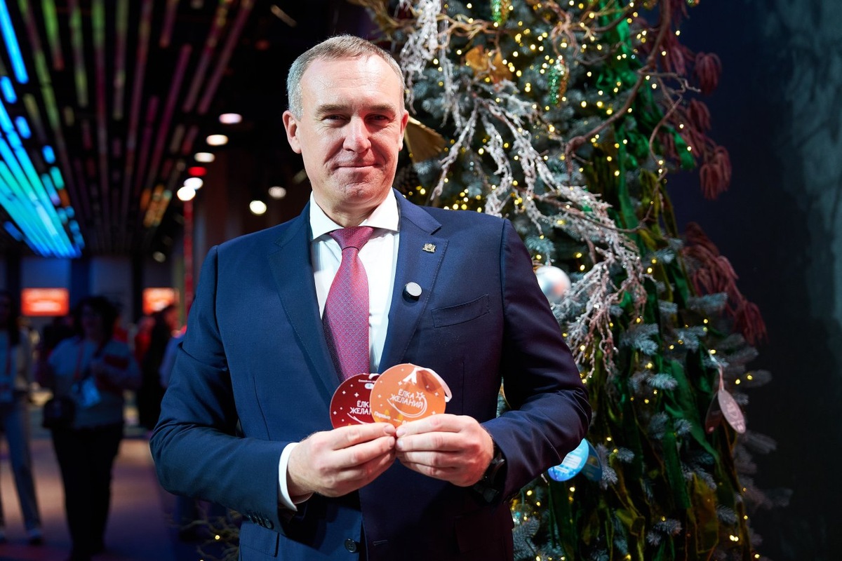    Губернатор Югры исполнит детские мечты в рамках акции «Елка желаний»