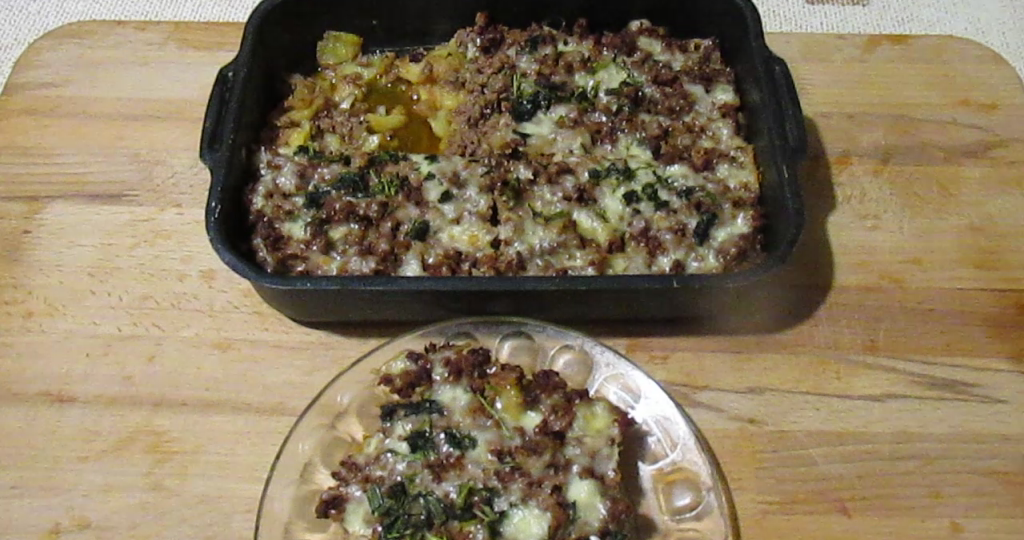 ЗАПЕКАНКА с фаршем и картошкой: идеальное блюдо для всей семьиьь