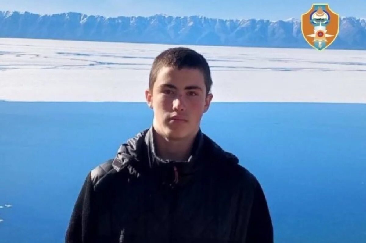    Школьник из Бурятии помог мужчине выбраться из горящего зимовья