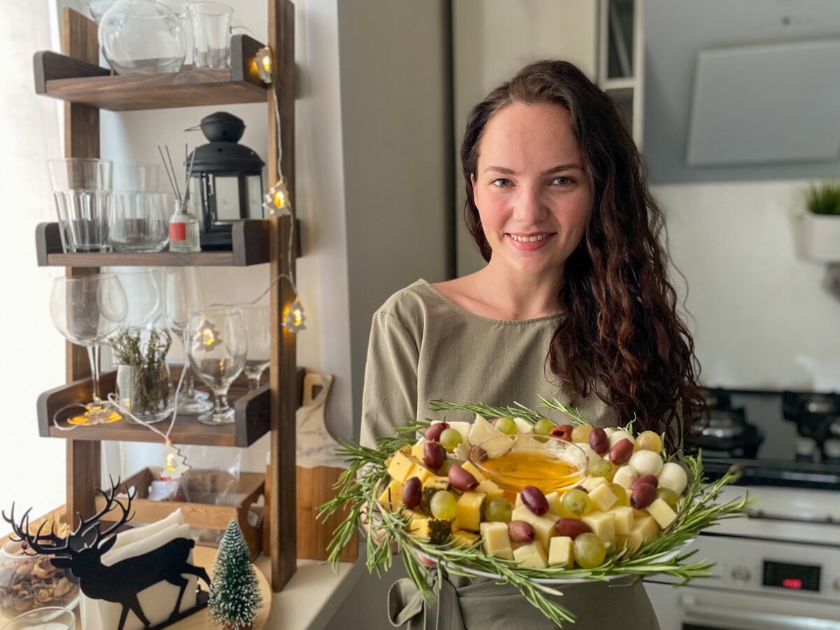 Всем привет! Меня зовут Юля, здесь я делюсь классными рецептами и просто своей жизнью. Давайте дружить! 