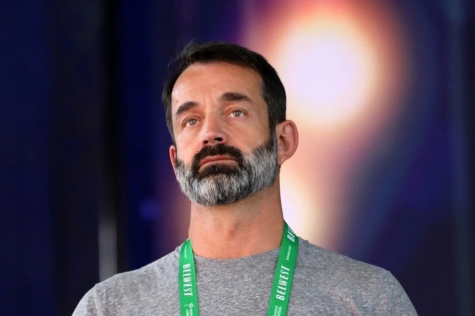    Певцов допустил, что большинство уехавших артистов вернутся в Россию Лариса КУДРЯВЦЕВА/ЭГ