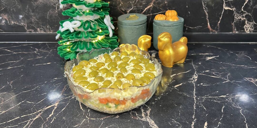 Салат с красной рыбой на праздничный стол