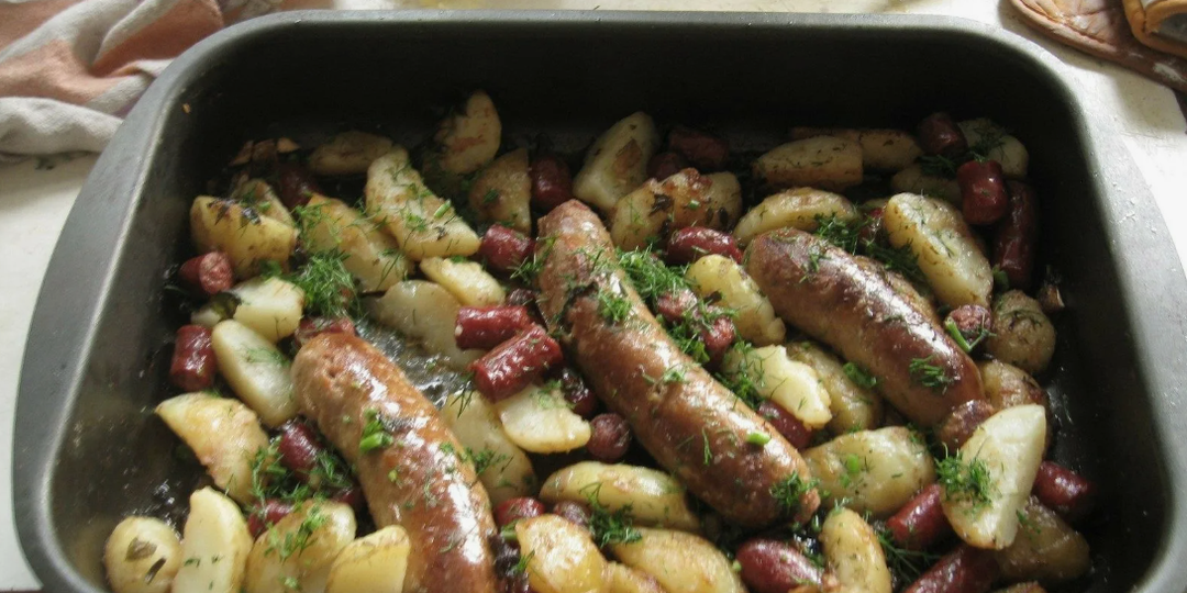 Домашние купаты в духовке: сочные, ароматные и без лишних хлопот