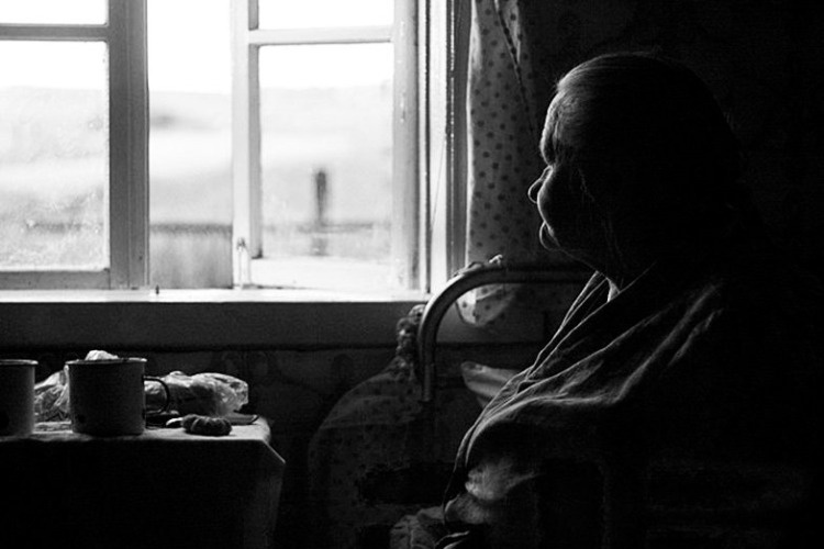 Брошеная мать...