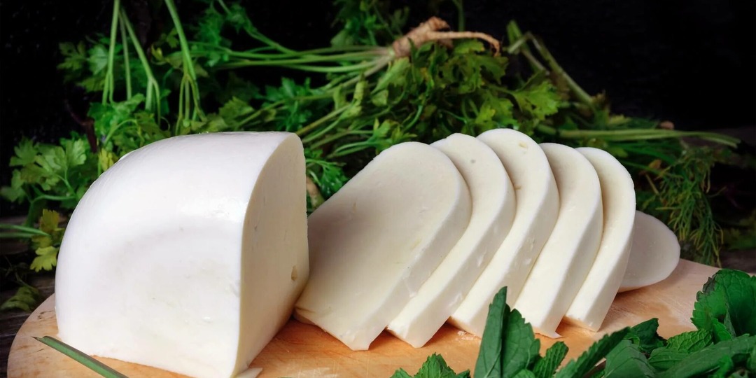 Вы их пробовали? Какие 3 самых популярных сыра есть на грузинском столе каждый день?