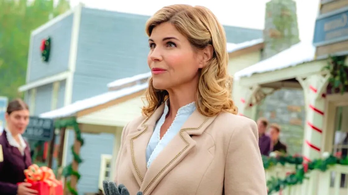 кадр из фильма "Рождественская мистерия"