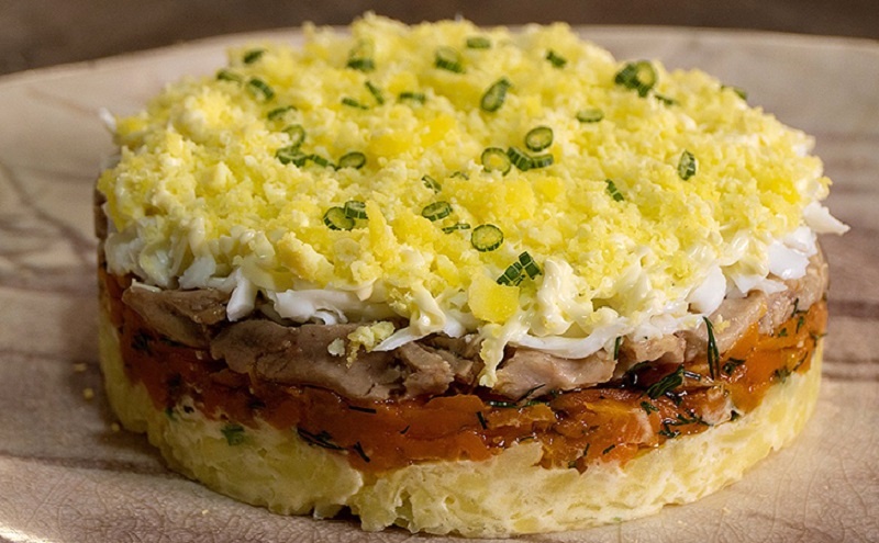 Мимоза по-камчатски: нежный салат без рыбы и крабовых палочек