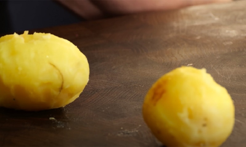 Мимоза по-камчатски: нежный салат без рыбы и крабовых палочек