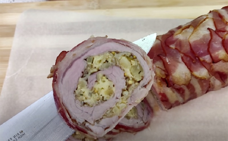 Мясной рулет в беконе: домашний хит для любого стола 