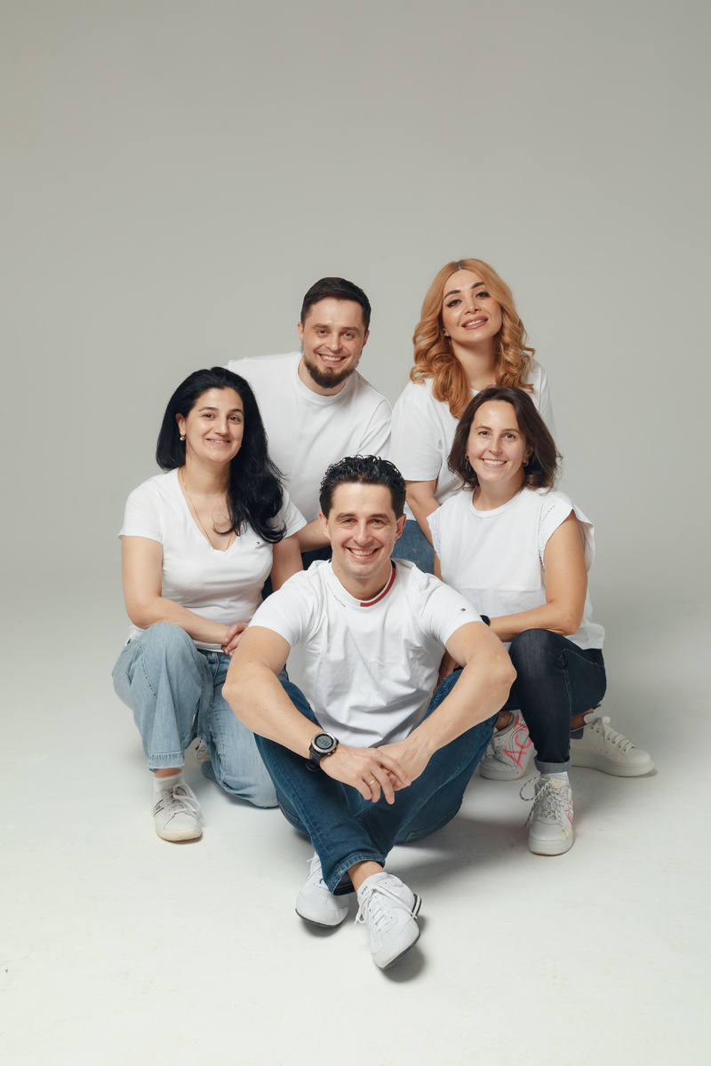 Фотография взята с сайта стоматологии Дмитрович Фэмили https://www.dmitrovich.ru/