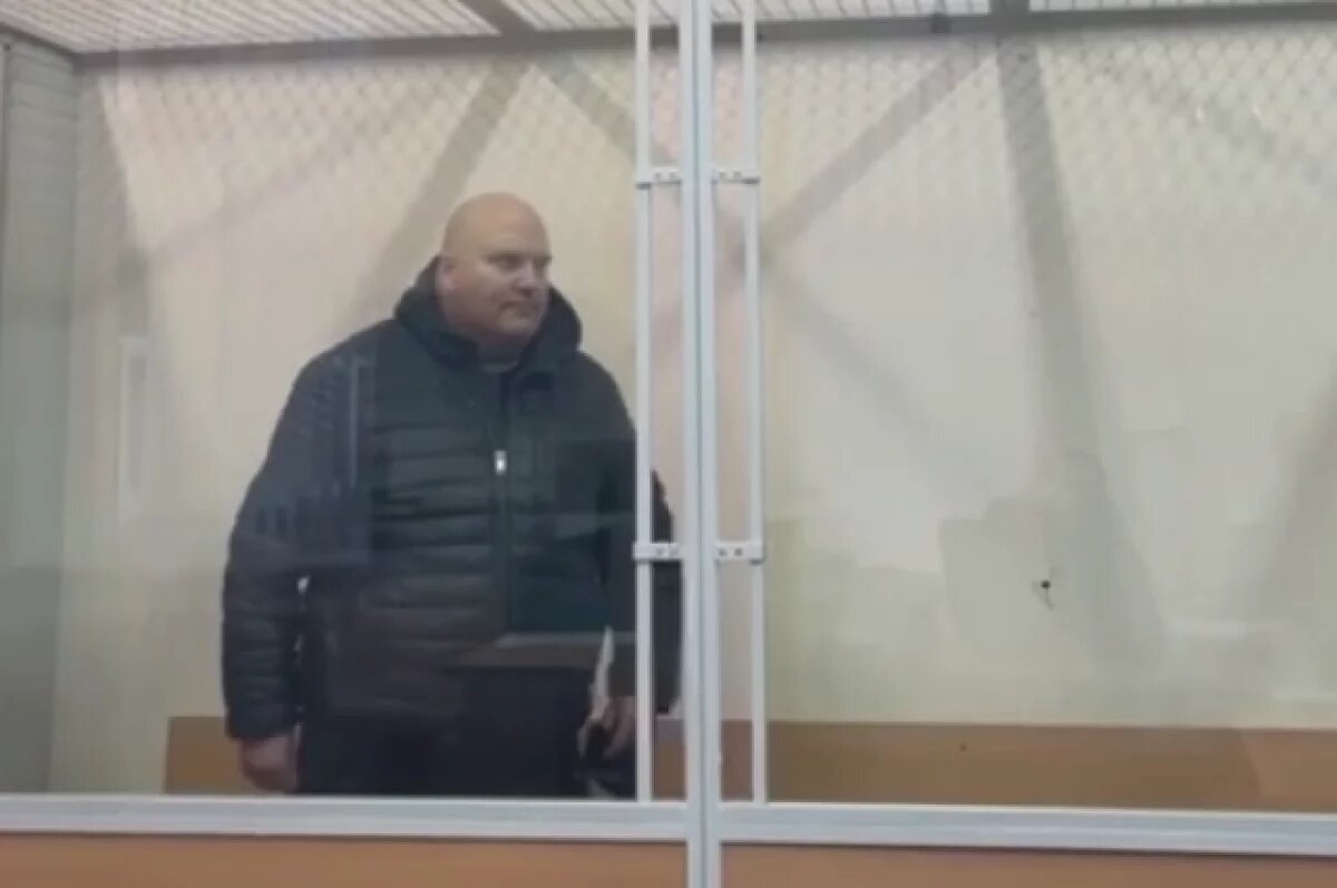    В Петербурге начальник колонии арестован по делу о взятках от осужденных