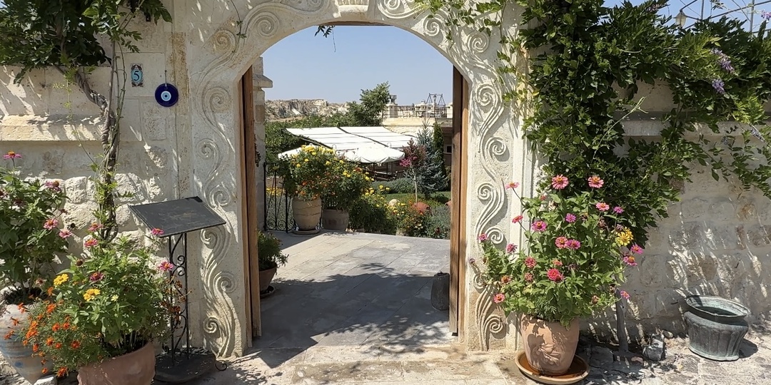 Там, где Каппадокия молчит: Путь из лунных долин в изумрудный рай