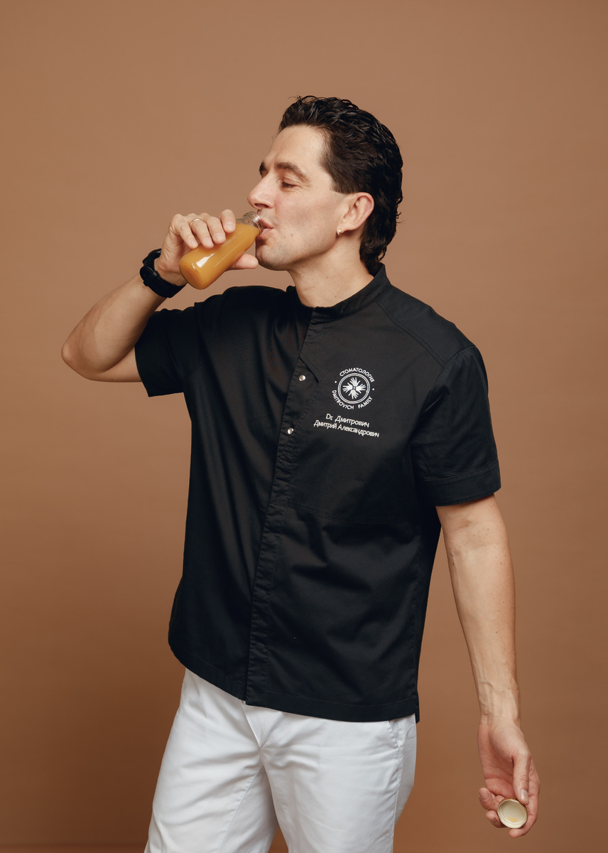 Фотография взята с сайта стоматологии Дмитрович Фэмили https://www.dmitrovich.ru/