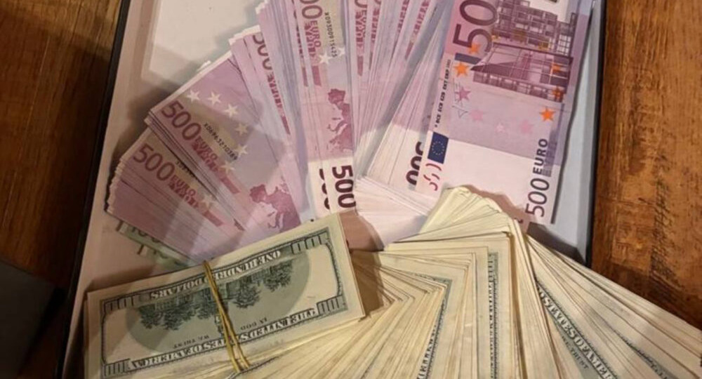 Начальник колонии в Петербурге задержан за создание схемы поборов с заключенных