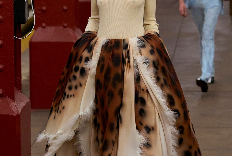 Лучшие образы с показа Chanel Métiers d’Art 2026