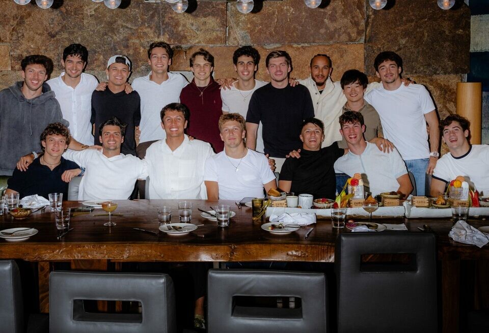    Соцсети Льюиса Хэмилтона