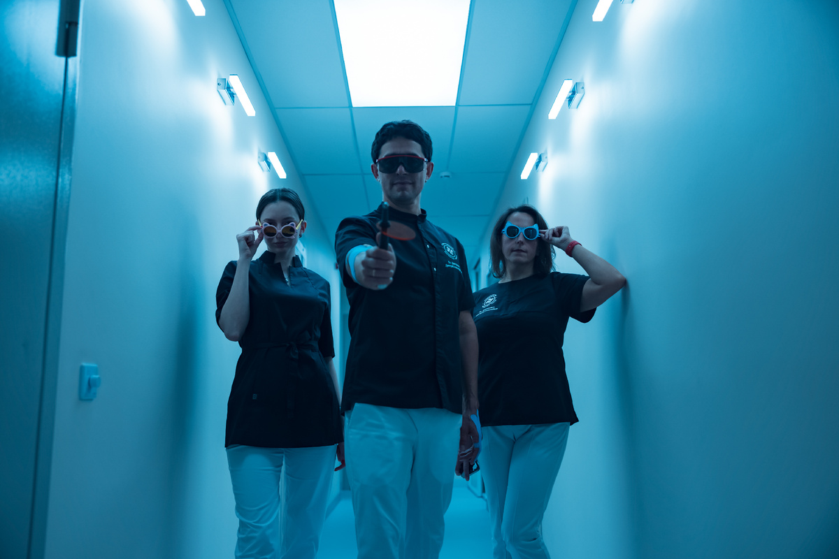 Фотография взята с сайта стоматологии Дмитрович Фэмили https://www.dmitrovich.ru/