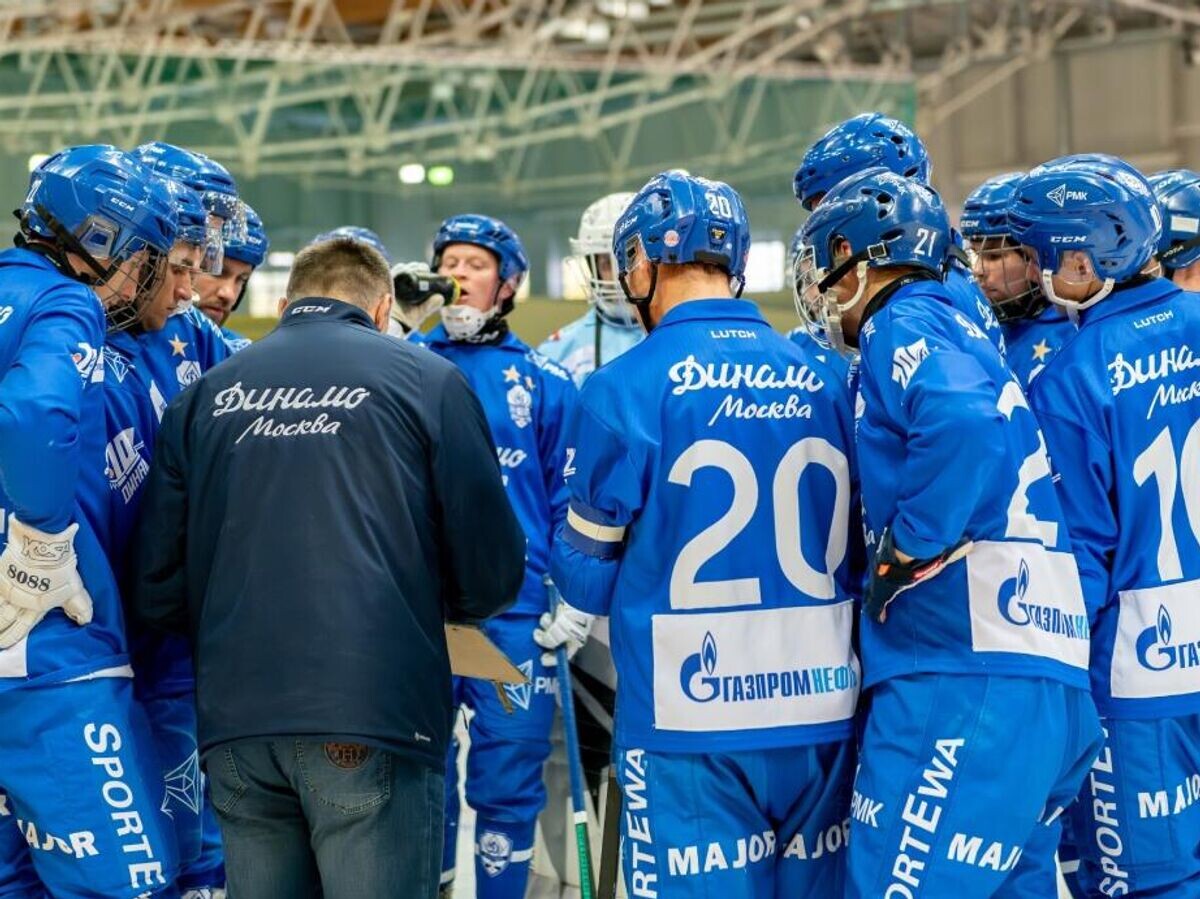    Игроки "Динамо Москва" (хоккей с мячом) | © Фото : Пресс-служба "Динамо Москва"