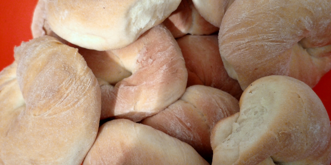 Напекла калачиков на сметане.