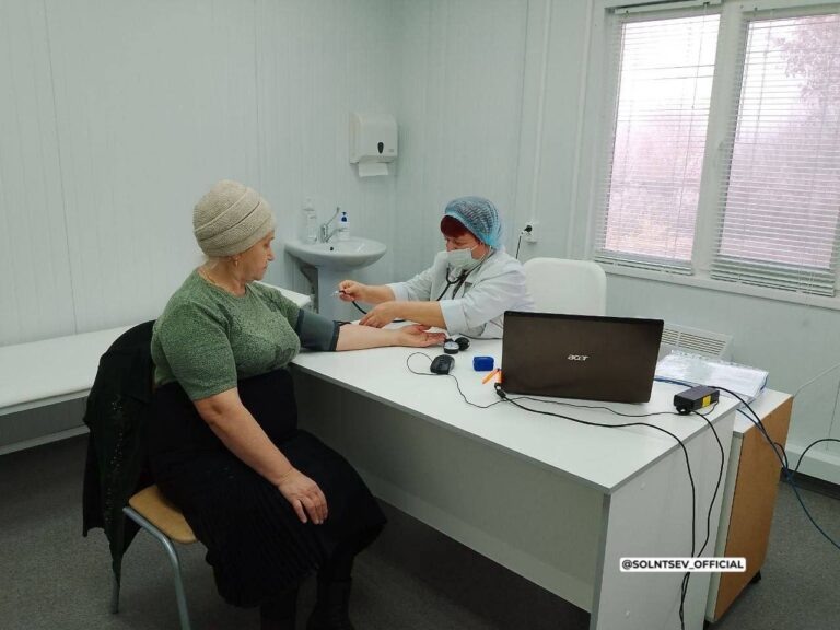    В посёлке Губерля открылся новый модульный ФАП Оренбуржье