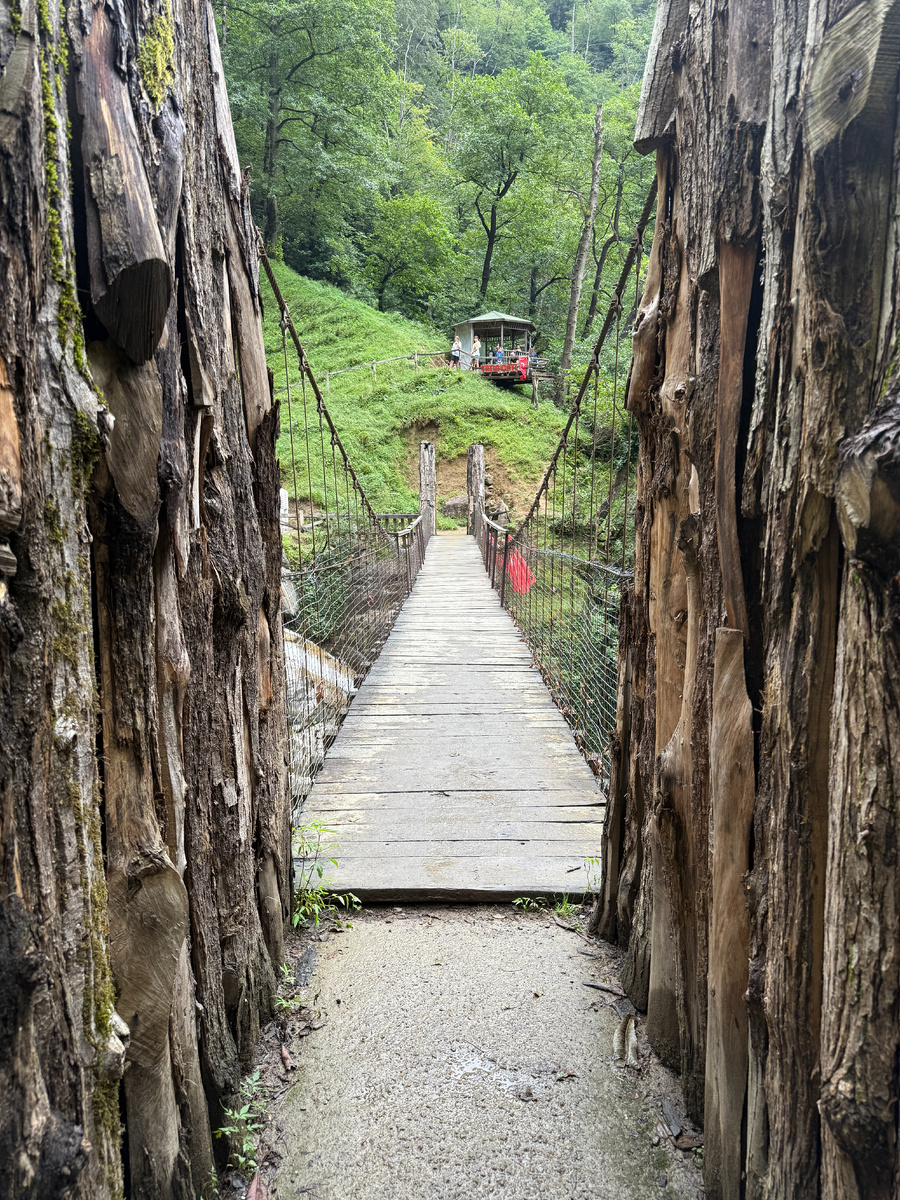 Менчуна - это не точка на карте, а путешествие.