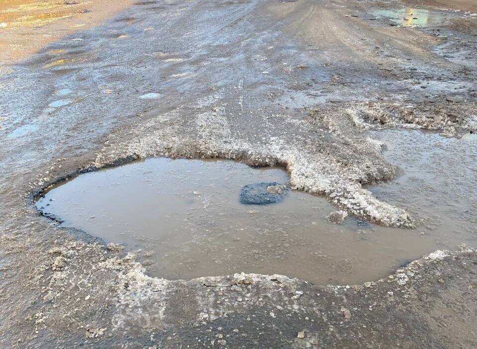    Бездорожье около детского сада: жители Бузулука просят ремонта улицы Луговой