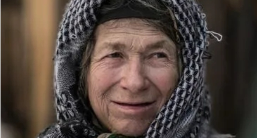 «ОН ВОСПОЛЬЗОВАЛСЯ МОЕЙ БЕСПОМОЩНОСТЬЮ»: как в 80 лет переживает надругательство отшельница Агафья Лыкова