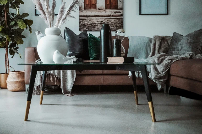 Фото на обложке: Devon Janse van Rensburg / Unsplash