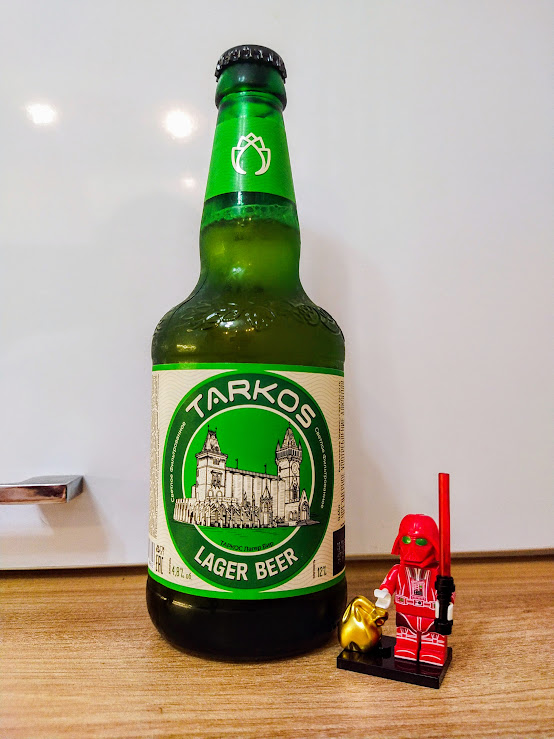 На этикетке, как и на Ляйхт Бире нарисована пивоварня Таркос