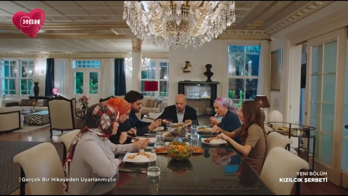 Сериал "Клюквенный щербет", кадр из 116 серии