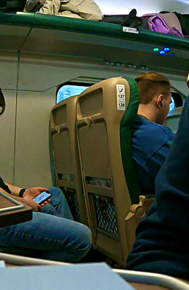 Удобные кресла