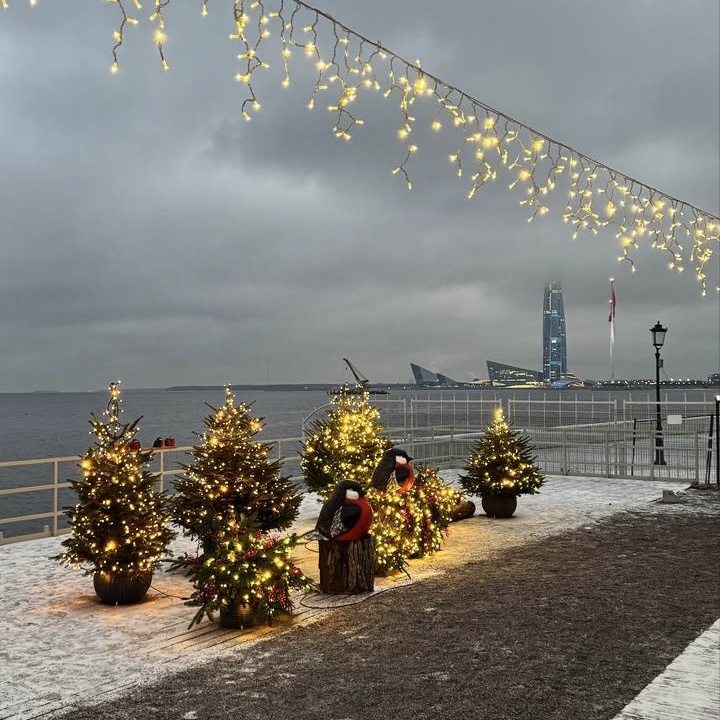 У Флагштока (фото автора) 