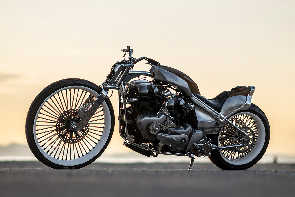 Twin-engine Royal Enfield Classic 650 от CW Zon