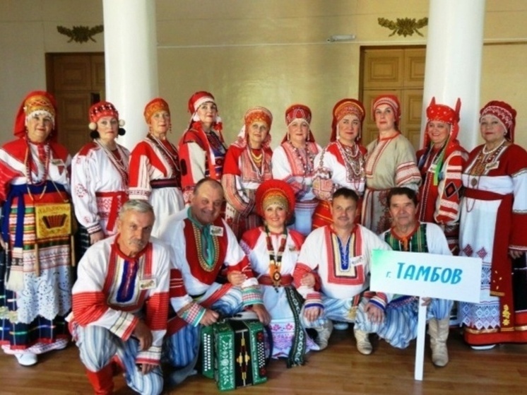     Источник: Фото из группы ансамбля «Тальяночка» VK