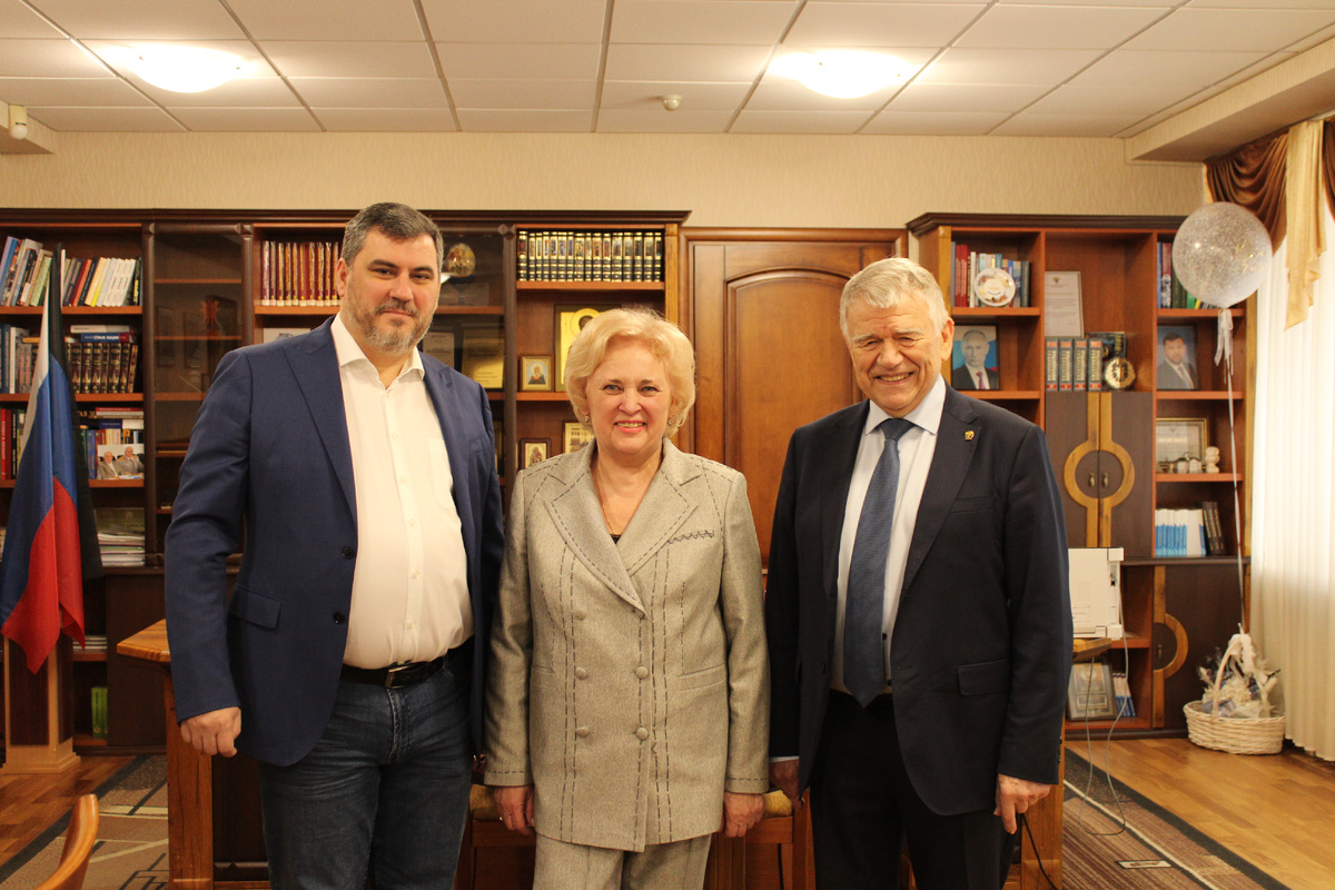 Андрей Бударин, Светлана Беспалова, Валентин Пармон