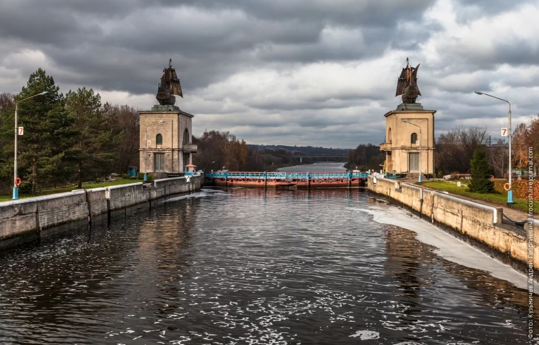 Канал им.Москвы, 3 шлюз, фото из интернета