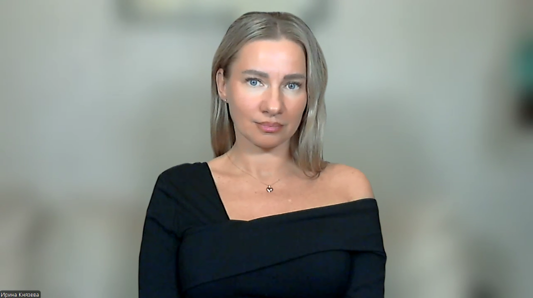 На фото автор Дзен-канала, Ирина Князева, карьерный консультант №1 по мнению ведущего отраслевого сервиса HRTIME