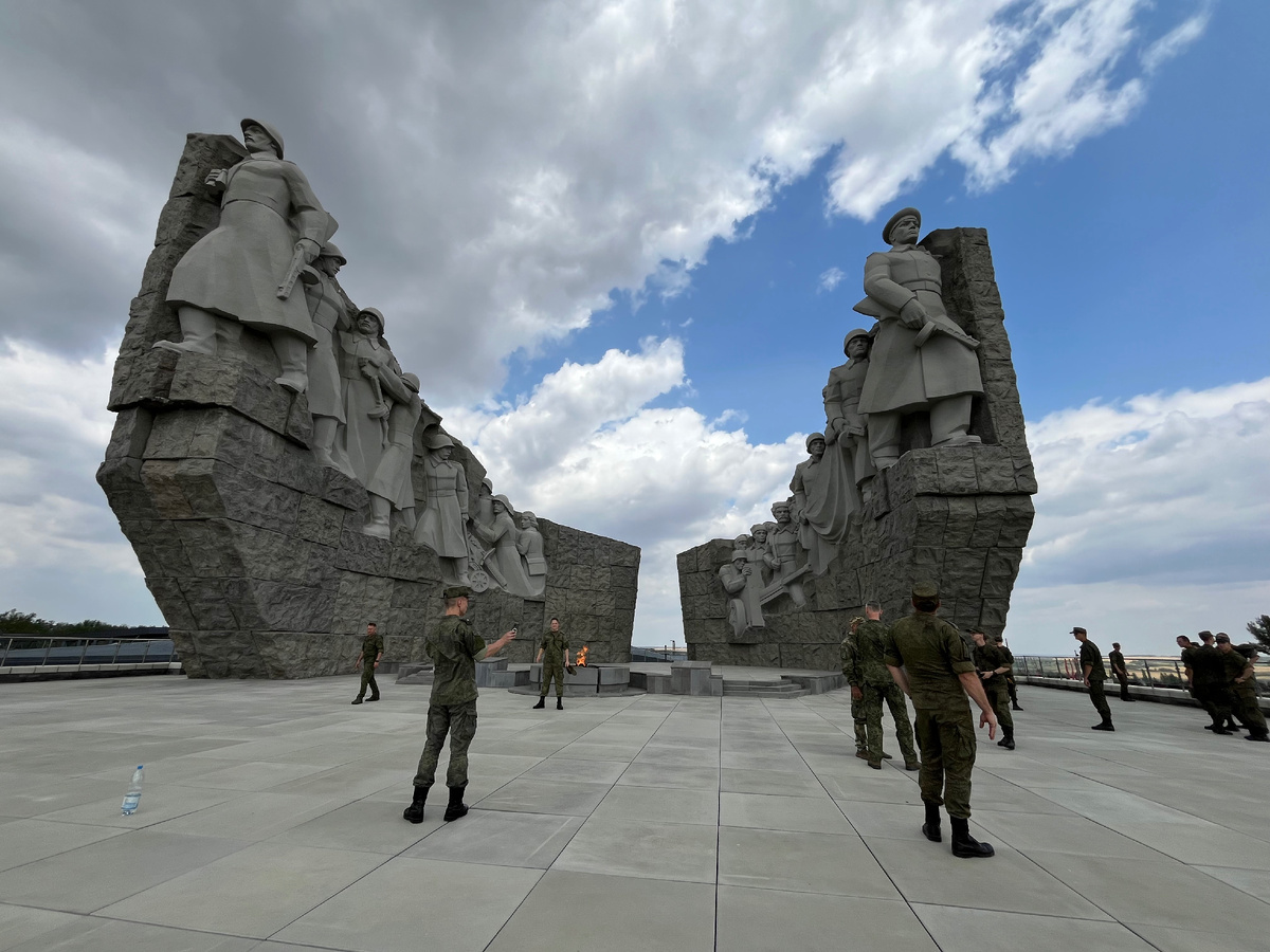 Мемориал Славы "Героям Прорыва Миус-фронта и Освобождения г. Таганрога." © Сергей Симонов 