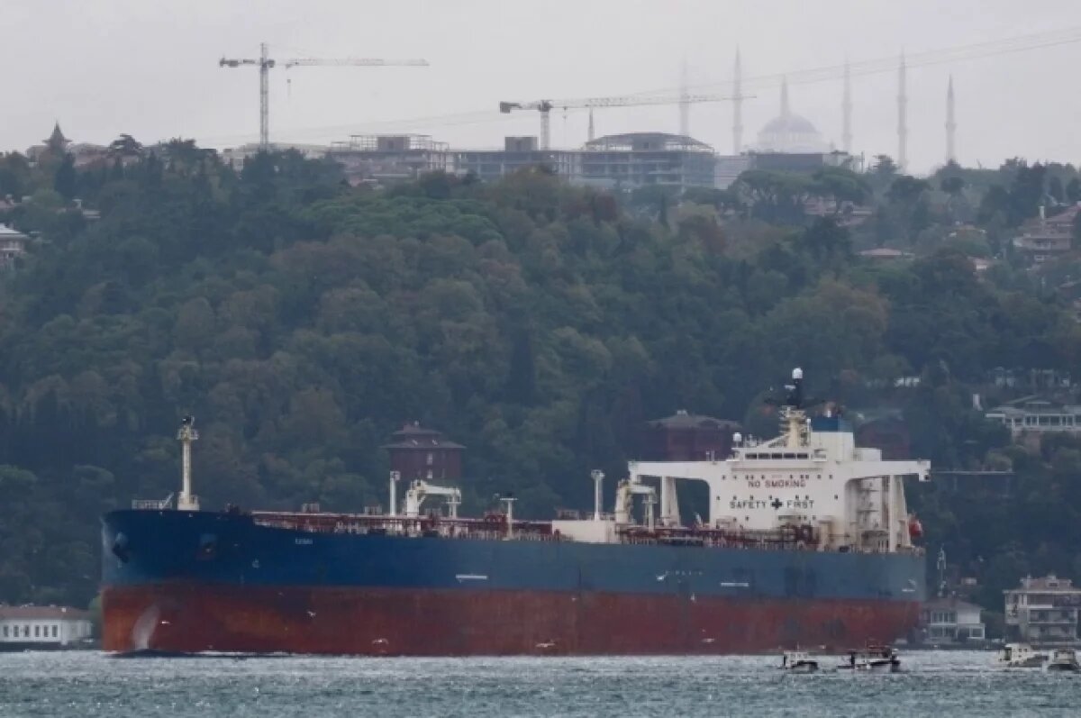    Танкер Kairos под флагом Гамбии терпит бедствие у побережья Болгарии