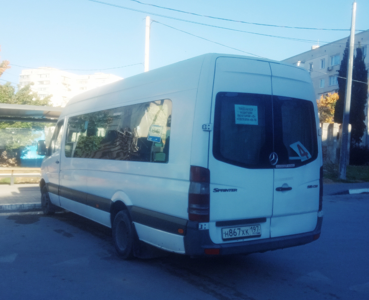 Моя фотка: Луидор-22360C на маршруте 4 (отстой/обед) на улице Павла Корчагина в Севастополе (2025)