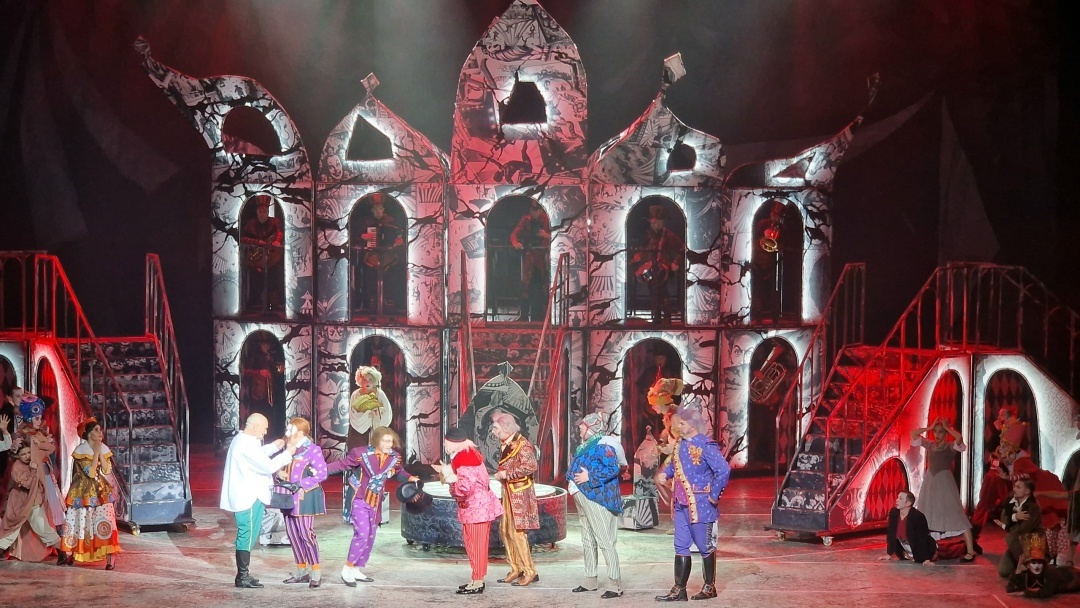 Создать карусель