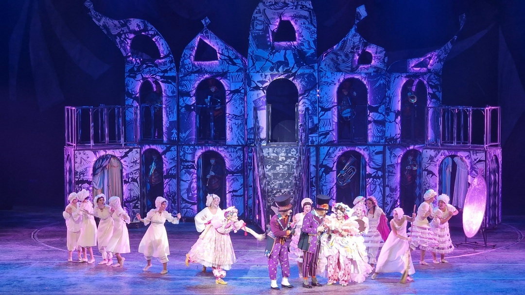 Создать карусель