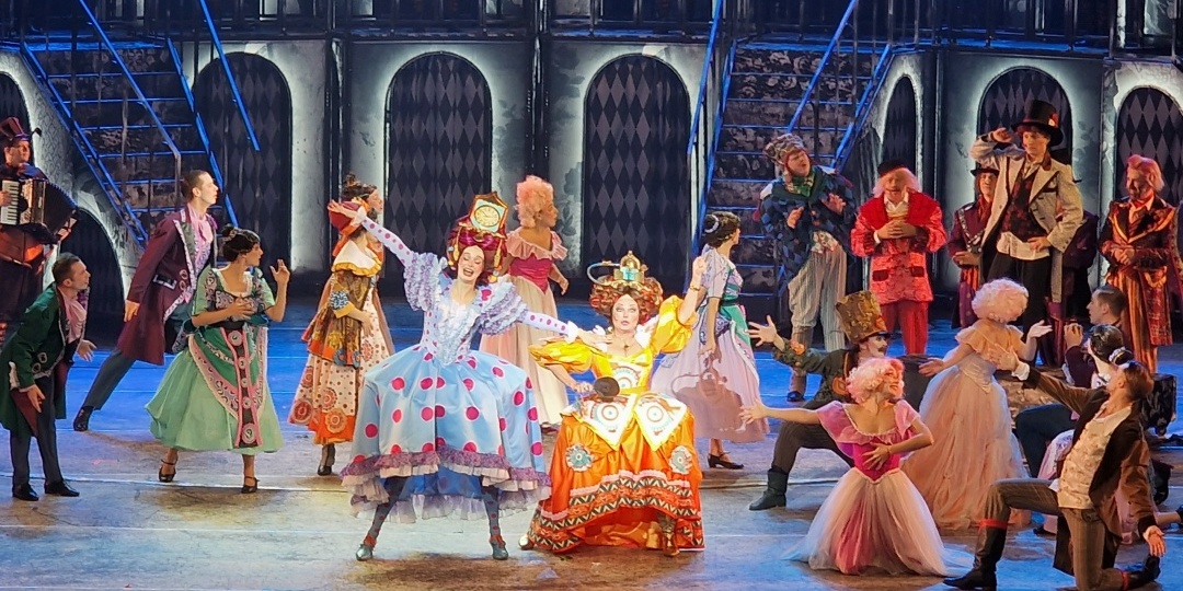 «Ревизор» — фейерверк эмоций в Театре Армии