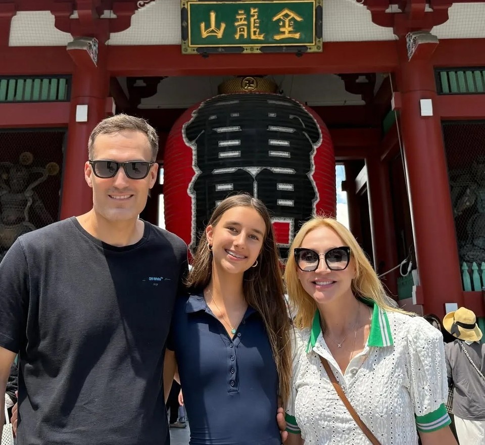 Михаил Земцов и Кристина Орбакайте с дочерью Клавдией