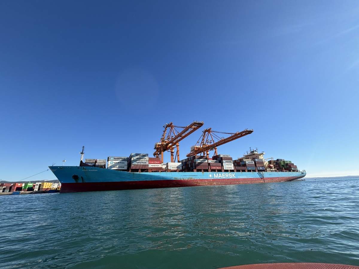 Наше судно у причала в Салониках